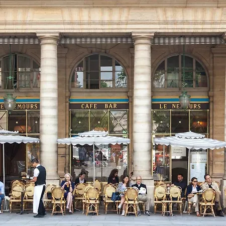 Rue De La Chaussee D'antin By Onefinestay Paris